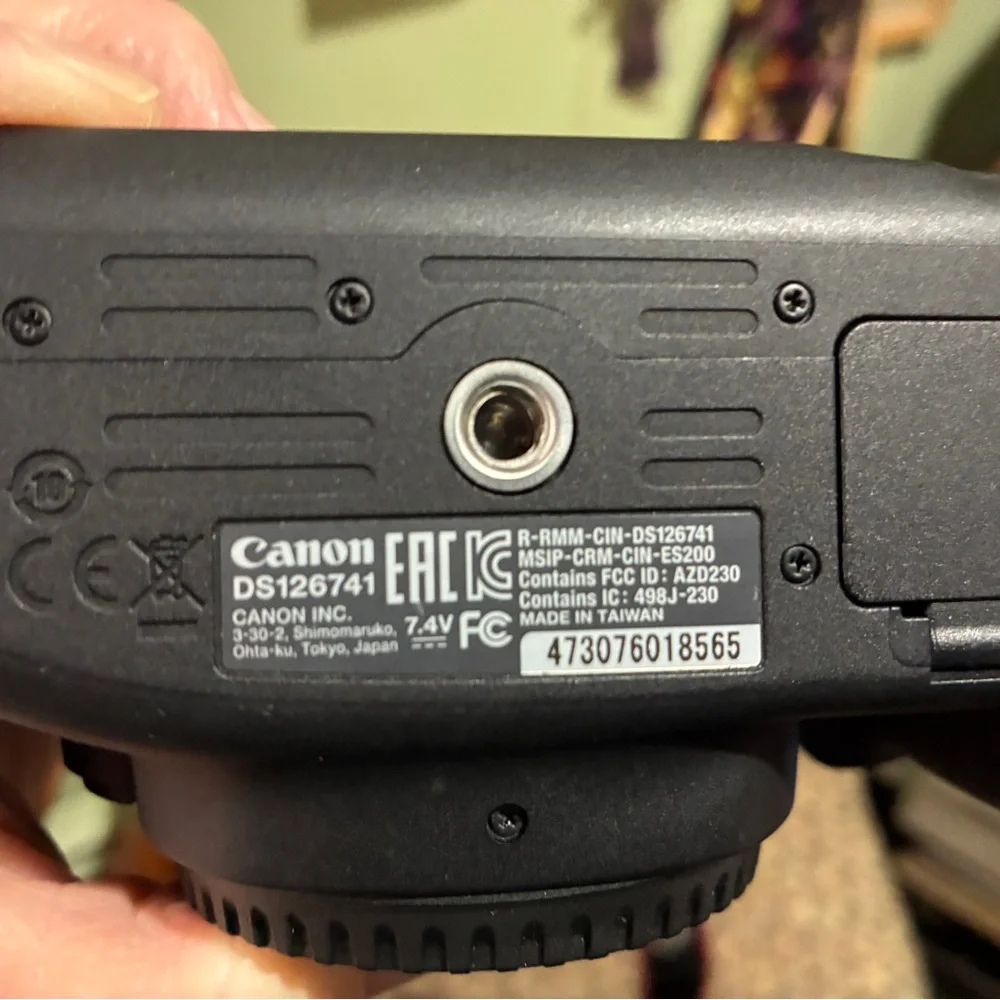 Canon EOS 2000D Black DSLR Camera